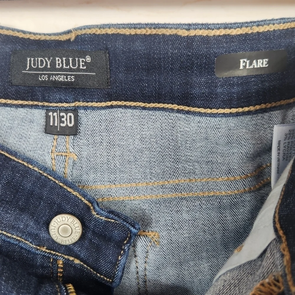 Judy Blue Natalie High Rise Flare Jeans Raw Hem Dark Wash Stretch Denim Size 30